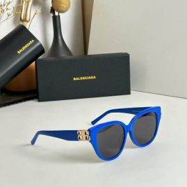 Picture of Balenciga Sunglasses _SKUfw54023033fw